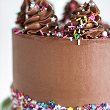 Classic Cake Basics with Cakes by Courtney